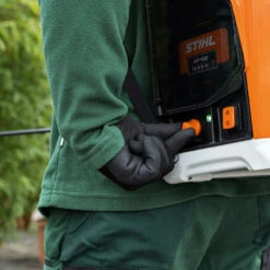 Stihl SGA 85 Cordless Sprayer - AP System -Gardening Promotion Shop 050cc017f7c74df4abc8fe53eddb2291