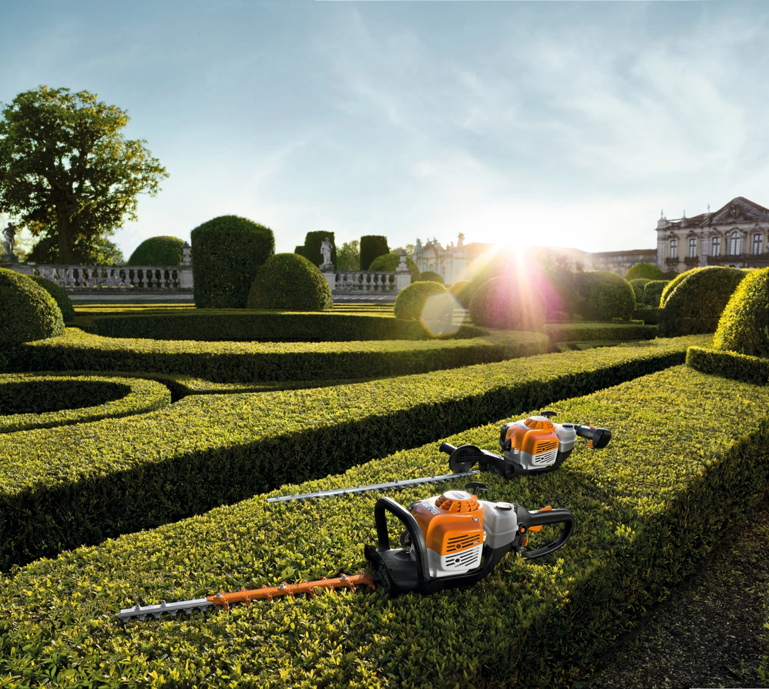 Stihl HS 87 Petrol Hedge Trimmer 2 Stihl HS 87 Petrol Hedge Trimmer - Image 2