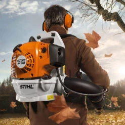 Stihl BR 200 Petrol Backpack Blower