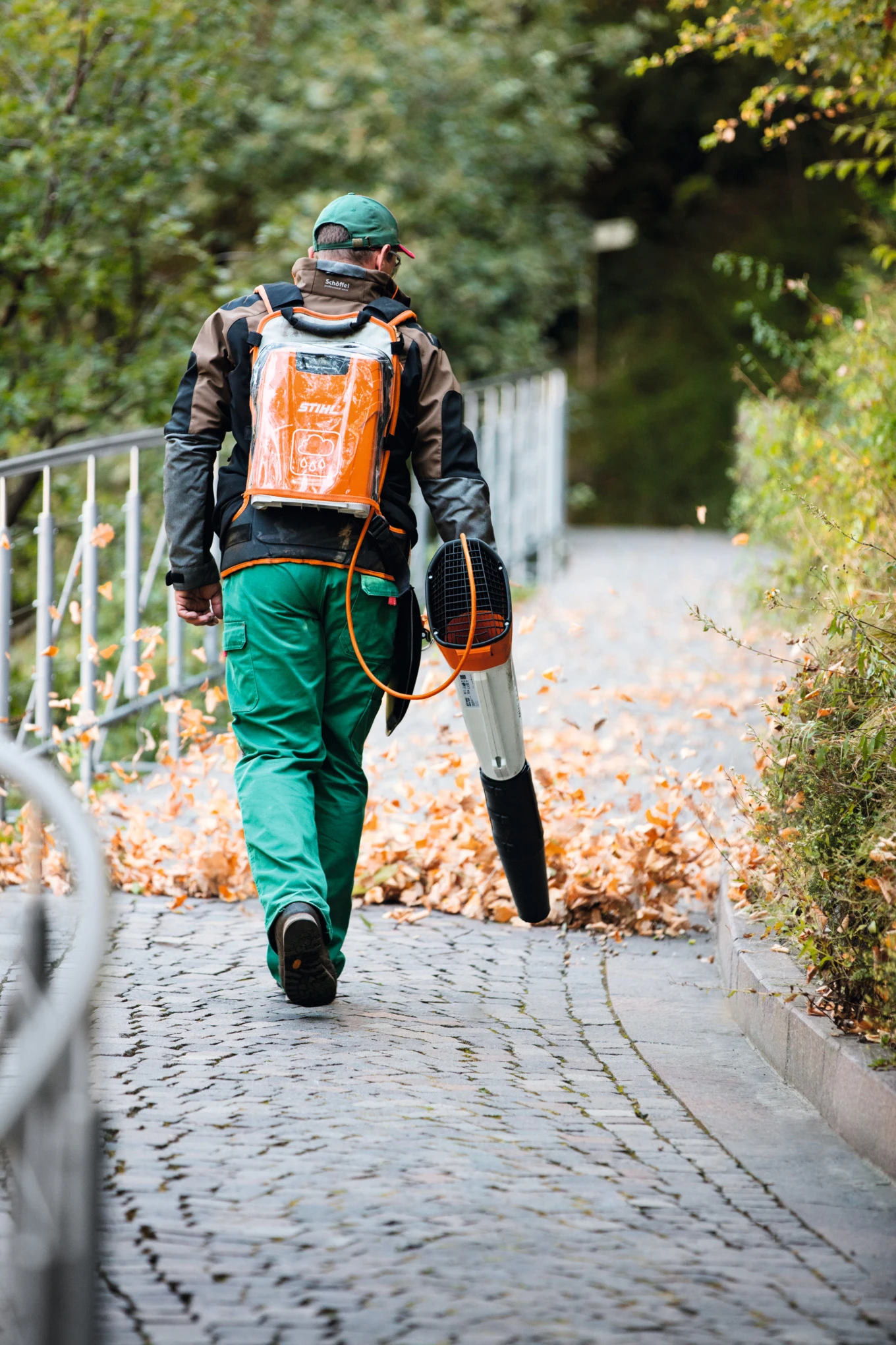 Stihl BGA 100 Cordless Blower - AP System 5 Stihl BGA 100 Cordless Blower - AP System - Image 5