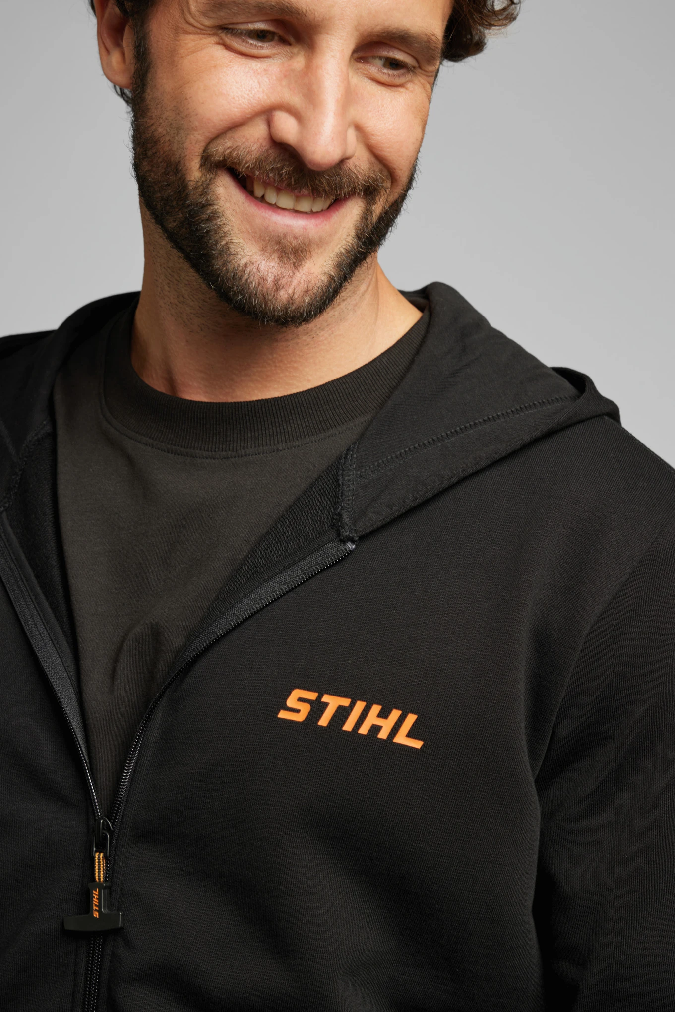 STIHL Logo Hoodie Jacket - Black 2 STIHL Logo Hoodie Jacket - Black - Image 2